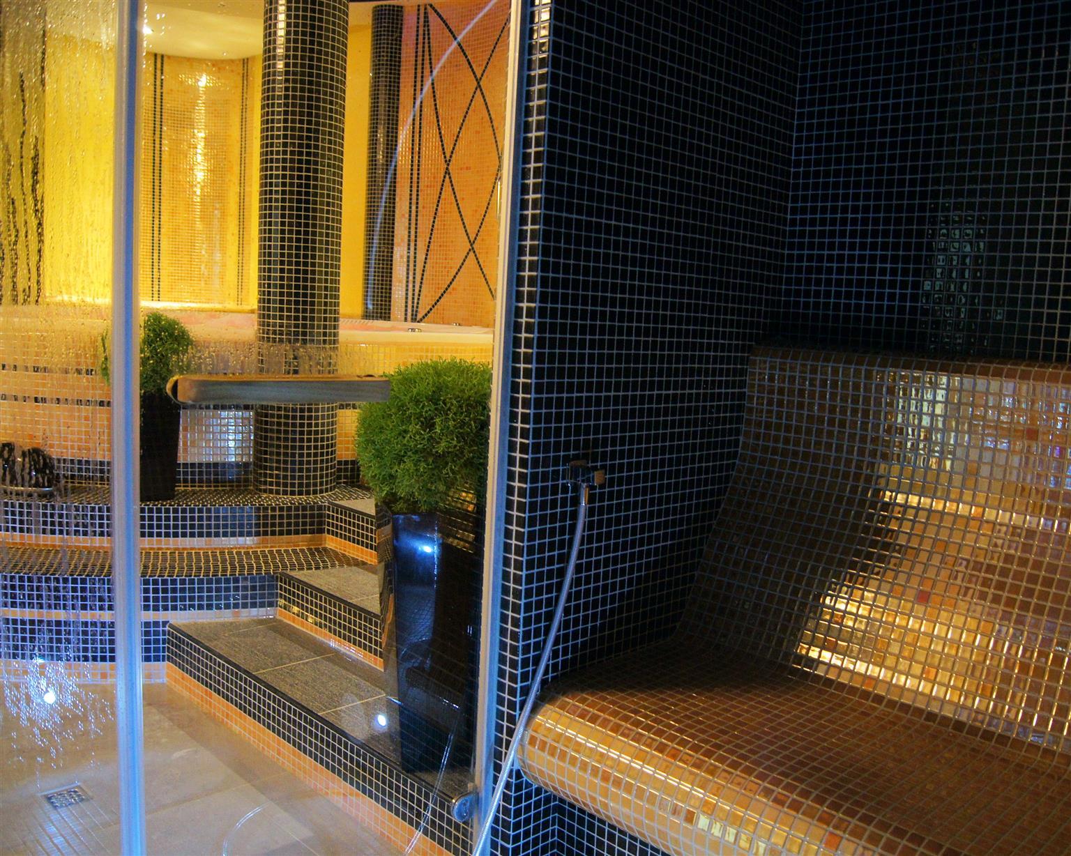 Hotel Business Faltom Gdynia Rumia Exterior photo